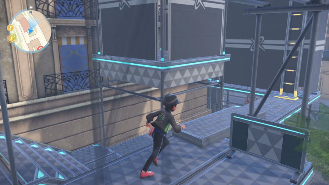 After briefly climbing along the first course, the Pokemon Trainer circles around to reach a ladder.